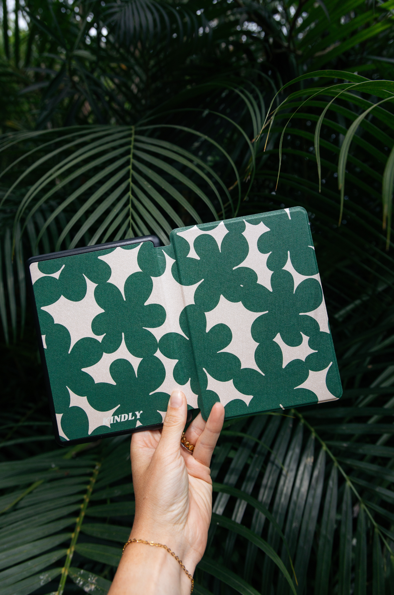 Everygreen Kindle Case