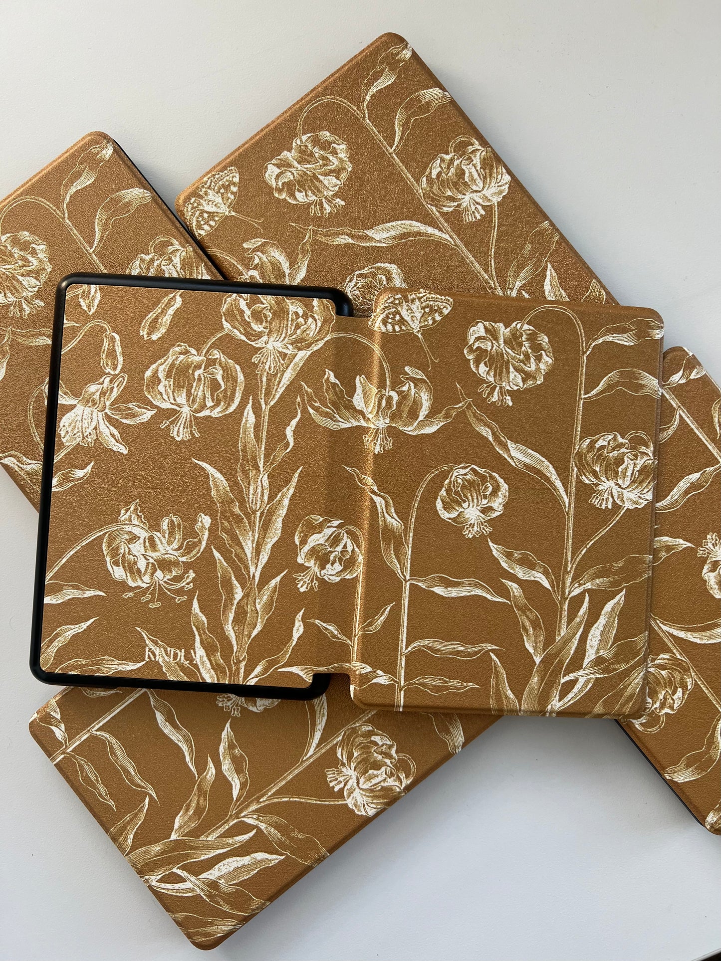 WildeFlowers Kindle Case